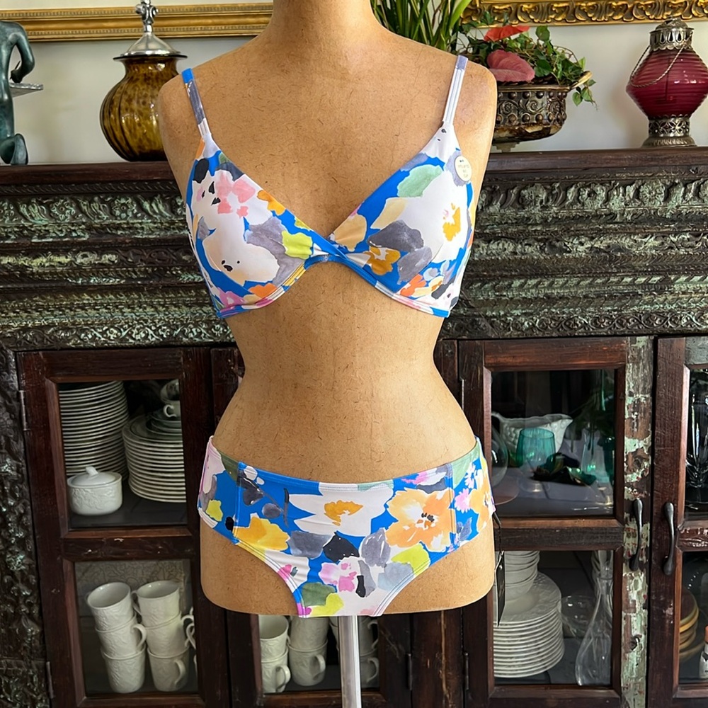 Nitpick Swim Bikini Set